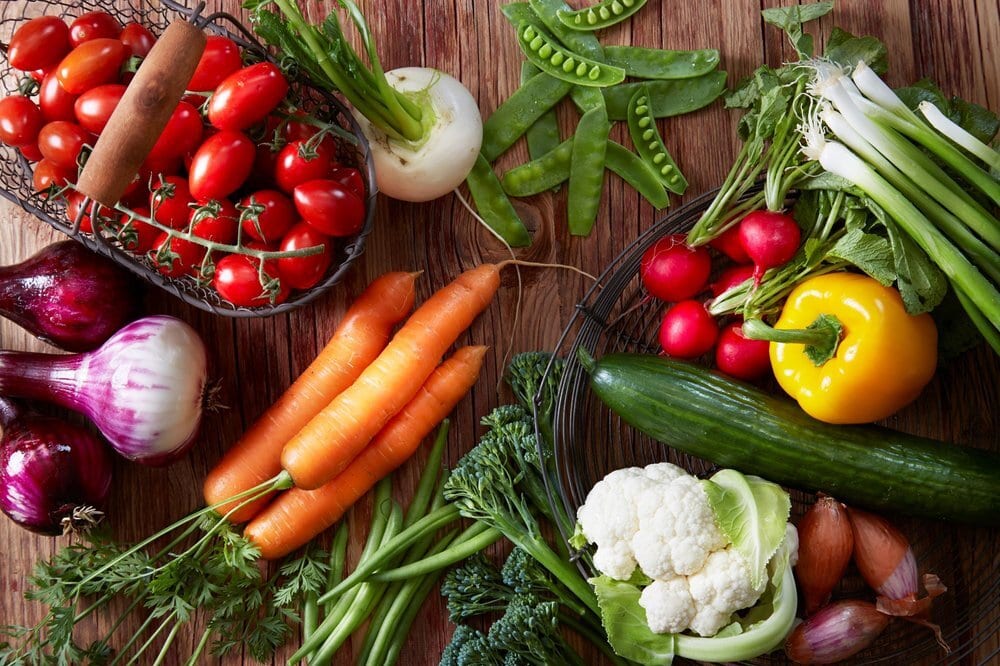 Natural foods, Food group, Bush tomato, Produce, Ingredient, Green, Vegetable, Carrot